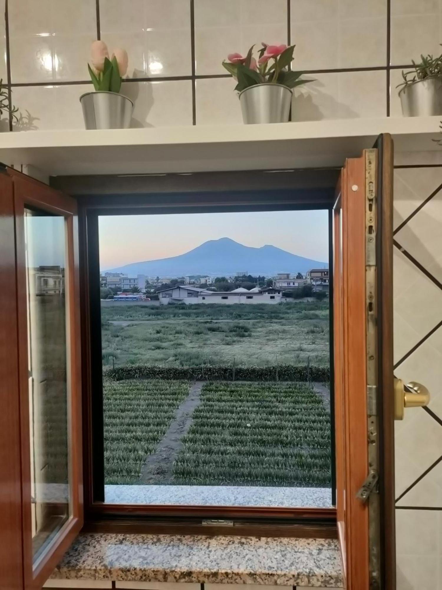 Lilla Housing Apartment Castellammare di Stabia Exterior photo